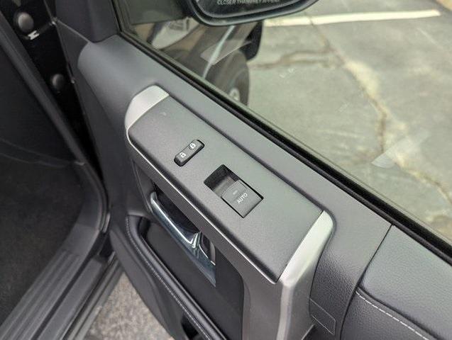 Photo of 2024 Black Toyota 4Runner