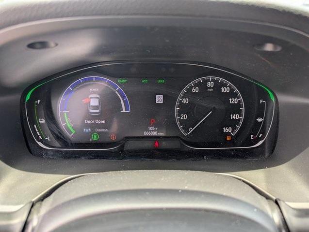 Photo of 2021 White Honda Insight