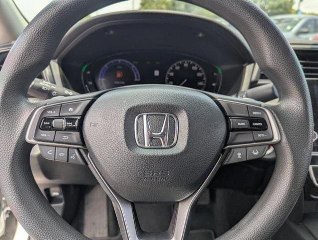 Photo of 2021 White Honda Insight