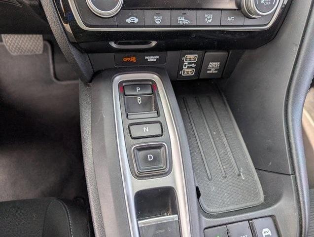 Photo of 2021 White Honda Insight