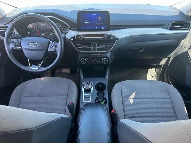 Photo of 2021 Oxford White Ford Escape