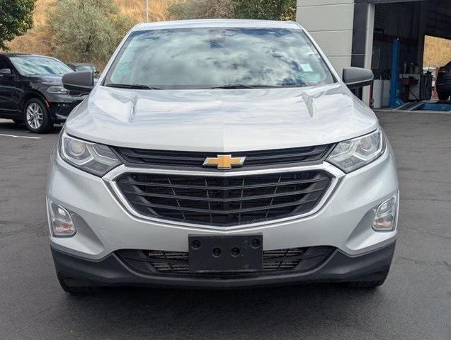 Photo of 2021 Silver Ice Metallic Chevrolet Equinox