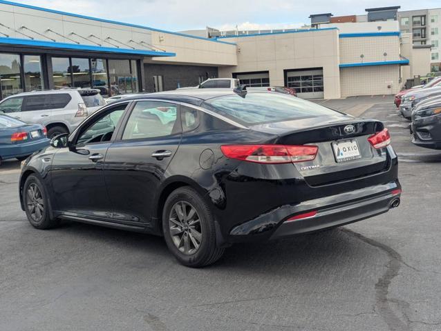 Photo of 2016 Ebony Black Kia Optima