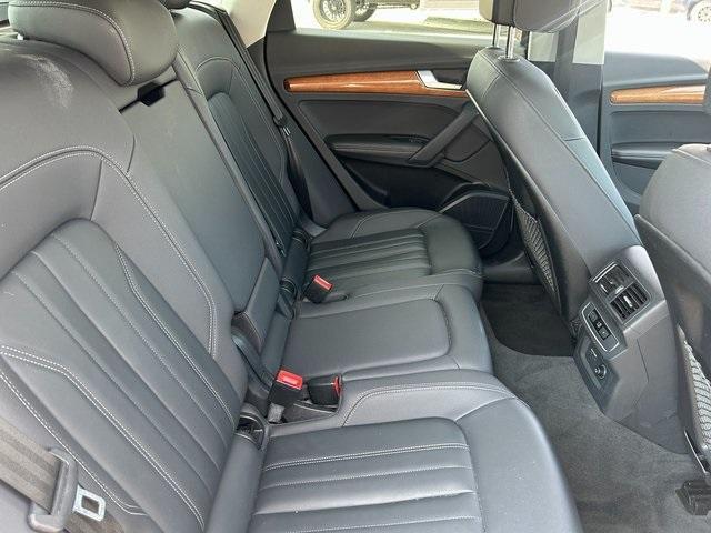 Photo of 2023 Ibis White Audi Q5