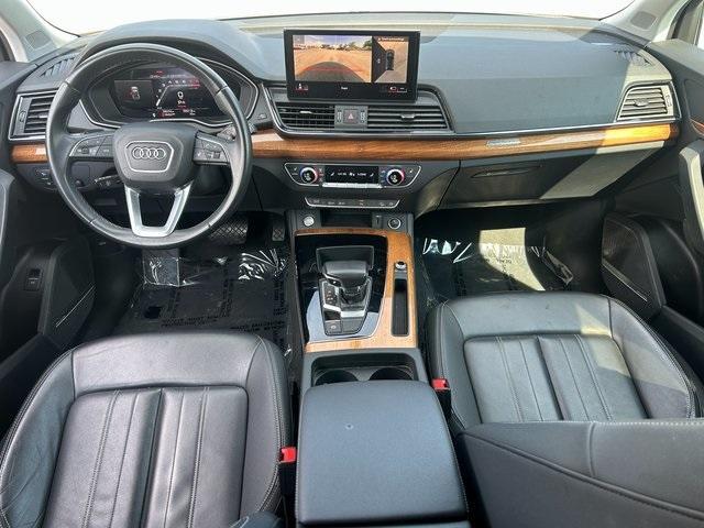 Photo of 2023 Ibis White Audi Q5