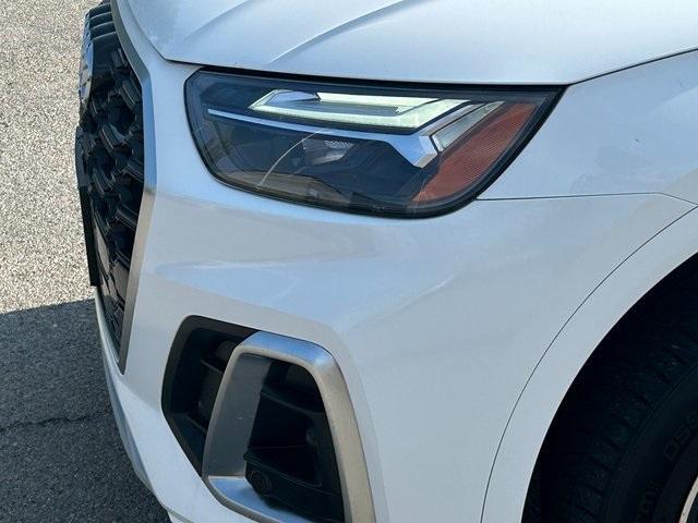 Photo of 2023 Ibis White Audi Q5