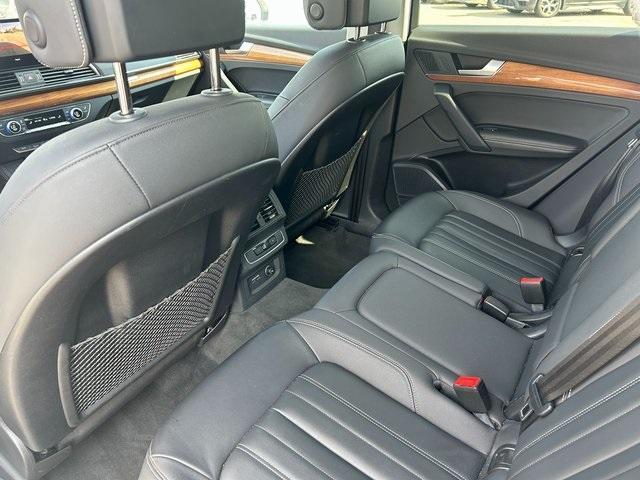 Photo of 2023 Ibis White Audi Q5