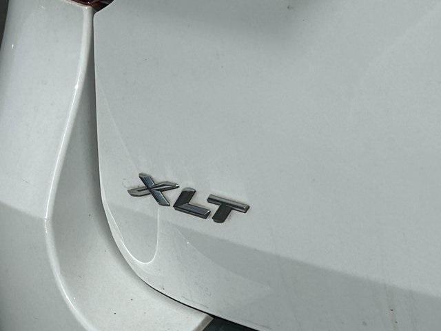 Photo of 2024 Oxford White Ford Explorer