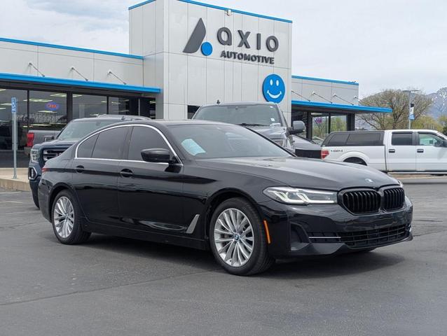 2022 BMW 530