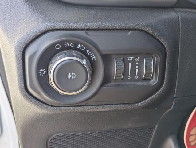 Photo of 2020 Bright White Clearcoat Jeep Wrangler Unlimited