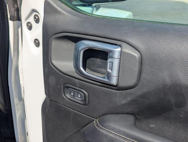 Photo of 2020 Bright White Clearcoat Jeep Wrangler Unlimited