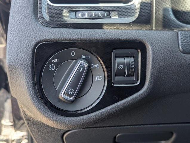 Photo of 2015 Deep Black Volkswagen Golf GTI