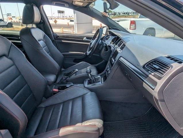 Photo of 2015 Deep Black Volkswagen Golf GTI