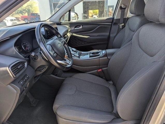 Photo of 2023 Shimmering Silver Pearl Hyundai SANTA FE