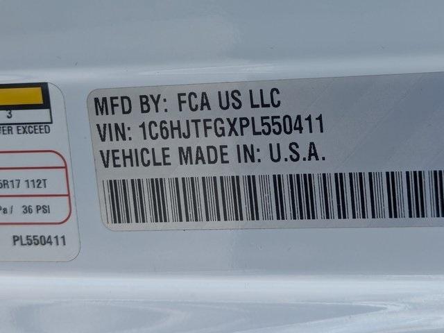 Photo of 2023 Bright White Clearcoat Jeep Gladiator