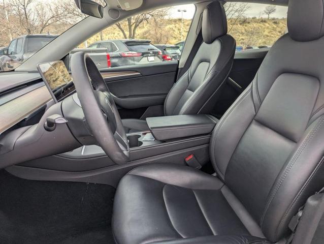 Photo of 2023 Gray Tesla Model Y