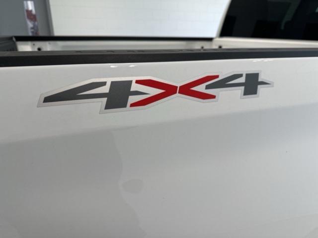 Photo of 2025 Summit White Chevrolet Silverado 1500