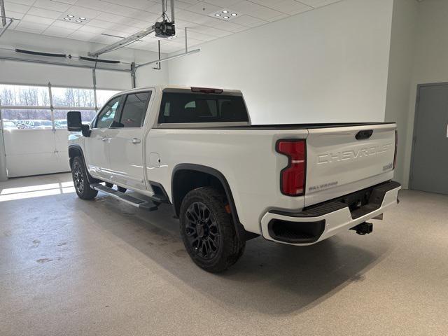 Photo of 2025 Summit White Chevrolet Silverado 2500