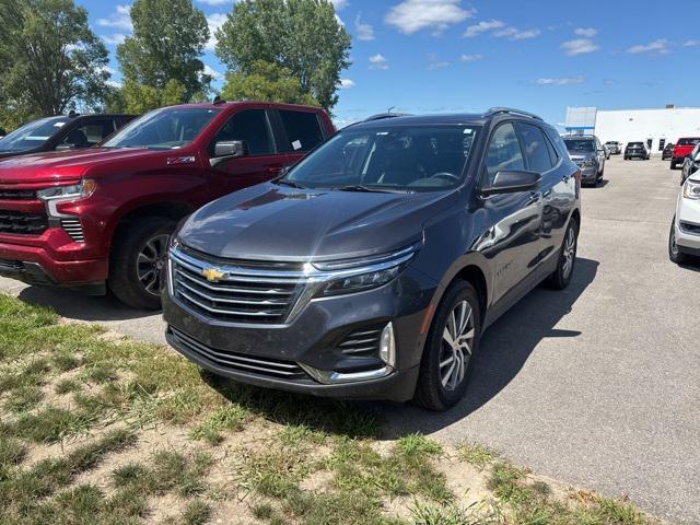 Photo of 2022 Iron Gray Metallic Chevrolet Equinox