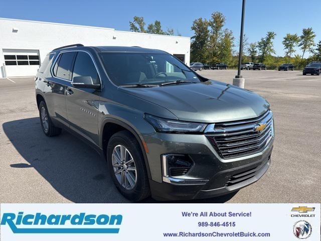 Photo of 2023 Silver Sage Metallic Chevrolet Traverse