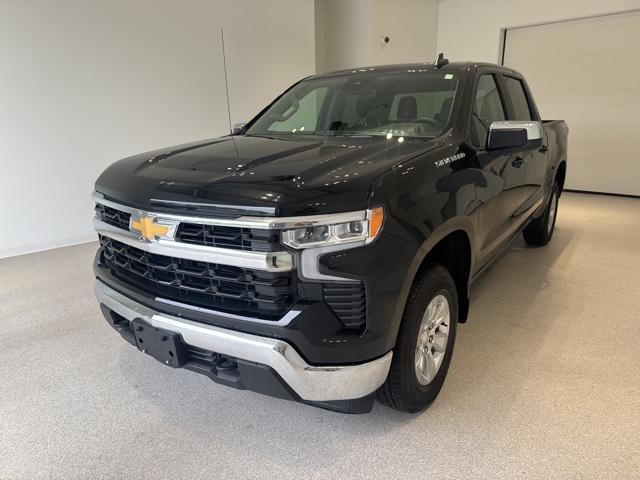 Photo of 2025 Black Chevrolet Silverado 1500