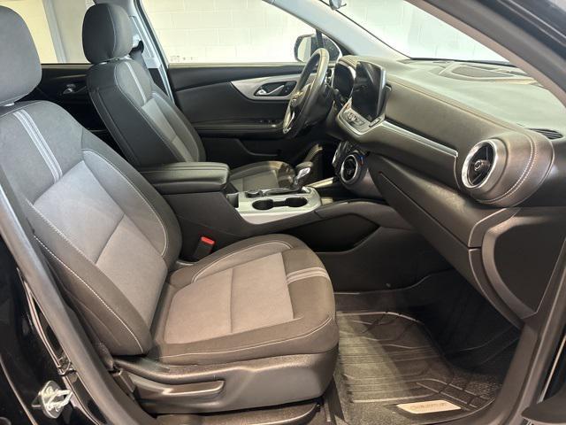 Photo of 2023 Black Chevrolet Blazer