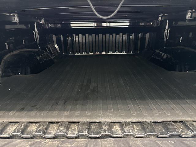 Photo of 2021 Black Chevrolet Silverado 1500