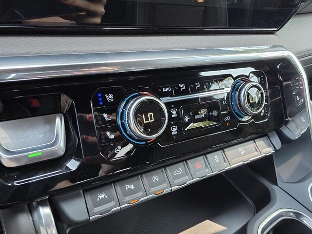 Photo of 2026 Onyx Black GMC Sierra 1500