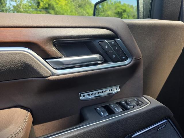 Photo of 2026 Onyx Black GMC Sierra 1500