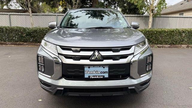 Photo of 2024 Gray Mitsubishi Outlander Sport