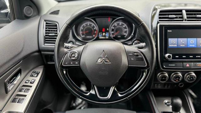 Photo of 2024 Gray Mitsubishi Outlander Sport
