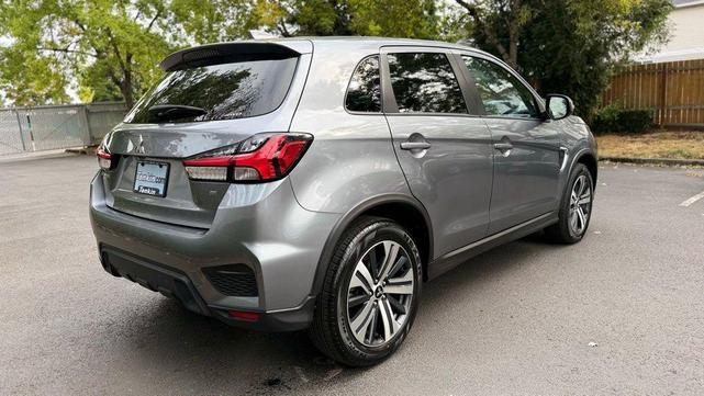 Photo of 2024 Gray Mitsubishi Outlander Sport