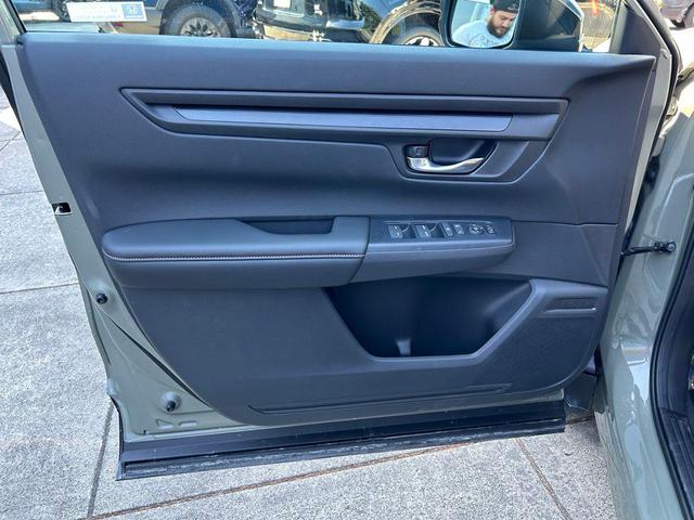 Photo of 2026 Ash Green Metallic Honda CR-V Hybrid