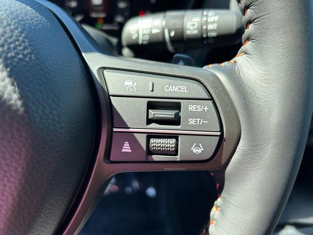 Photo of 2026 Ash Green Metallic Honda CR-V Hybrid