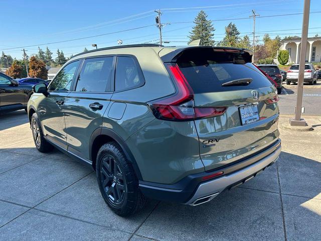 Photo of 2026 Ash Green Metallic Honda CR-V Hybrid