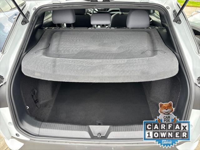 Photo of 2021 Glacier White Metallic Volkswagen ID.4