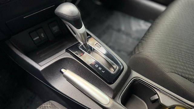 Photo of 2015 Crystal Black Pearl Honda Civic