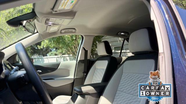 Photo of 2020 Midnight Blue Metallic Chevrolet Equinox