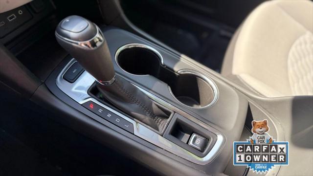 Photo of 2020 Midnight Blue Metallic Chevrolet Equinox