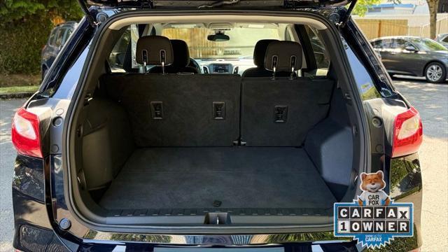 Photo of 2020 Midnight Blue Metallic Chevrolet Equinox