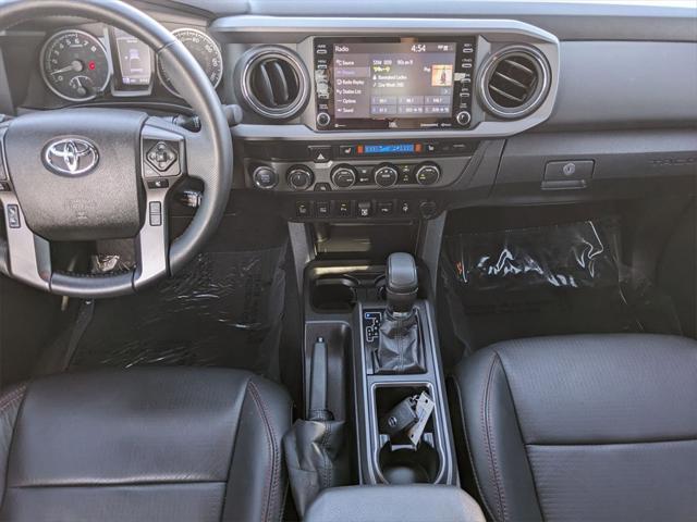 Photo of 2022 White Toyota Tacoma