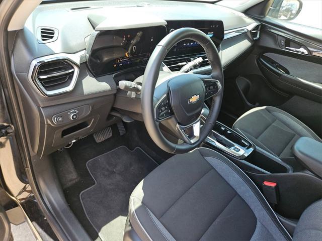 Photo of 2024 Mosaic Black Metallic Chevrolet Trailblazer