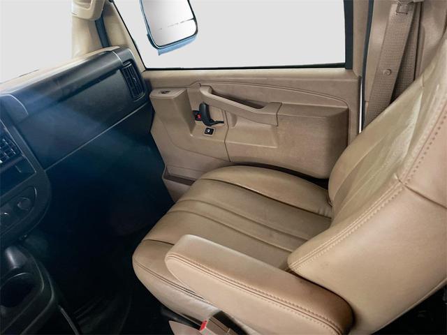 Photo of 2023 Summit White GMC Savana 2500