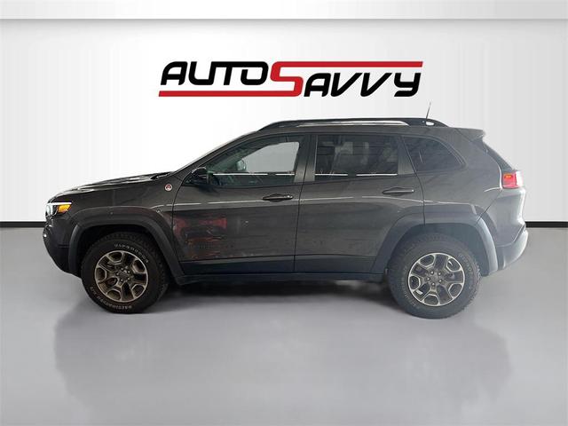 Photo of 2022 Granite Crystal Metallic Clearcoat Jeep Cherokee