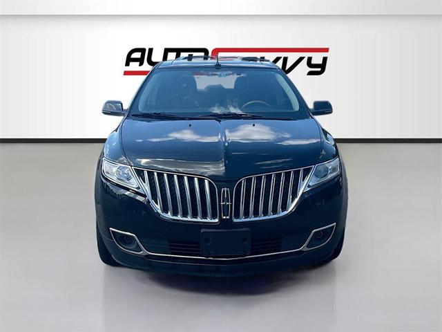 Photo of 2014 Tuxedo Black Metallic Lincoln MKX