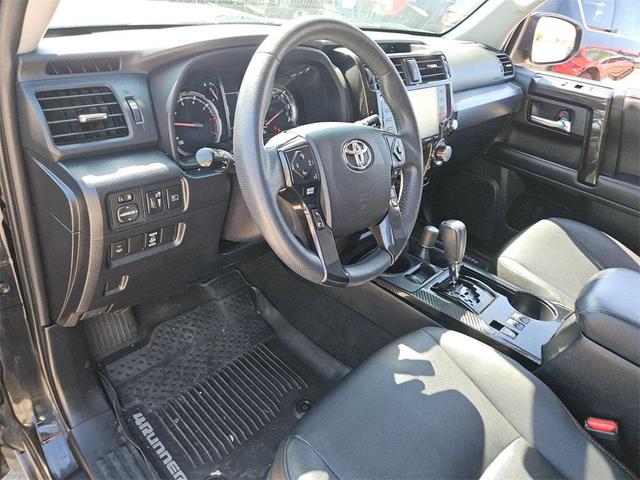 Photo of 2020 Midnight Black Metallic Toyota 4Runner