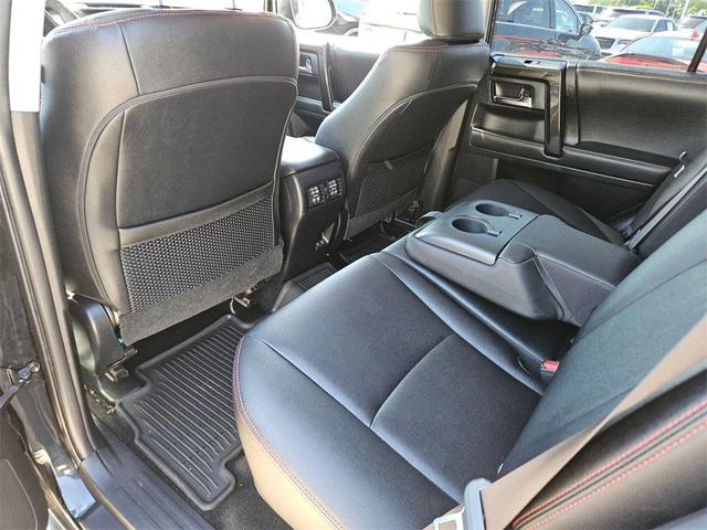 Photo of 2020 Midnight Black Metallic Toyota 4Runner