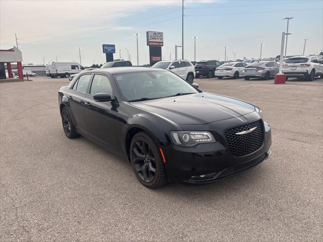 2021 Chrysler 300