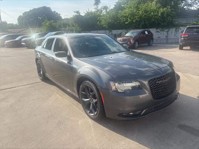 2021 Chrysler 300
