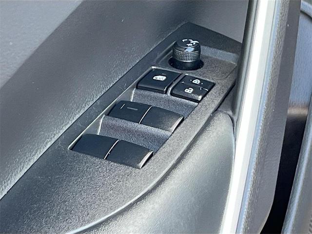 Photo of 2024 Celestite Toyota Corolla Cross